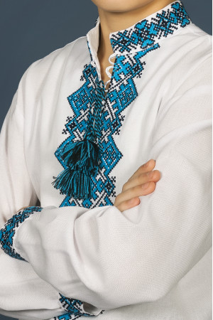 Вышиванка для мальчика «Ростислав» с черно-голубым орнаментом