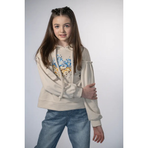 Вышитый свитшот для девочки «Рідне серце» бежевого цвета