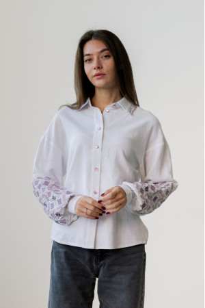 Embroidered "Constellation" white with lavender ornament