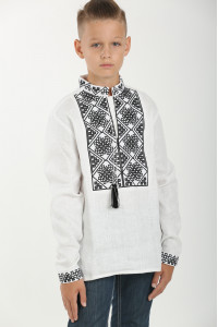 Вышиванка для мальчика «Атаман» белая с черным орнаментом