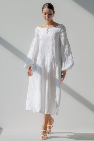 Вышитое платье «Романтика» белого цвета
