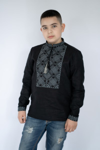 Вышиванка для мальчика «Атаман» черная с серым орнаментом