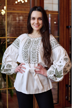 Embroidered shirt "Trident" milky color with khaki