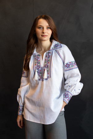Embroidered shirt "Dawn at dawn" white