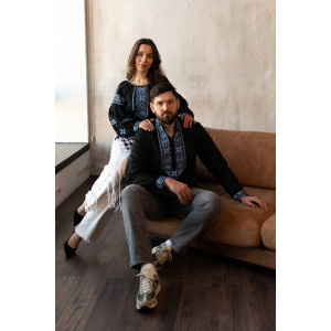 Парний комплект вишиванок «Зорі вночі» чорного кольору