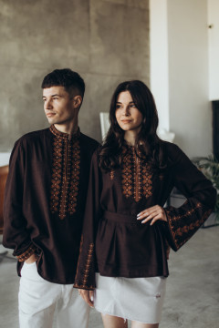 Парний комплект вишиванок «Витоки. Єднання» шоколадного кольору