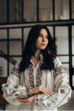 Embroidery "Sources. Light" milky color