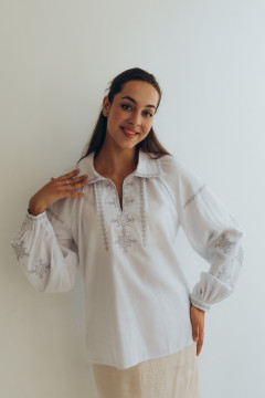 Embroidered shirt "Zoreslava" white