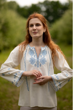Embroidered shirt "Sky" milky color