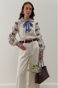 Cream-colored embroidered shirt "Yavorivska" with blue ornament