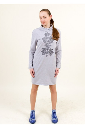 Сукня «Гердан» світло-сірого кольору з графітовим орнаментом