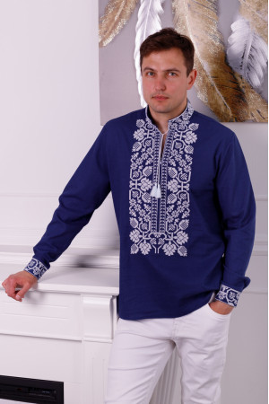 Мужская вышиванка «Всеволод» синего цвета с белым орнаментом