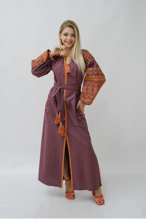 Платье «Злата» фиолетового цвета с оранжевым орнаментом