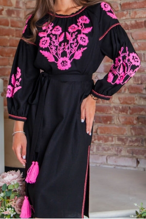 Платье «Виктория» черного цвета с розовым орнаментом