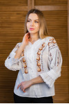 Embroidered shirt "Lucia" in white with brown ornament