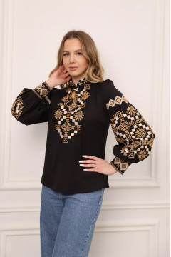 Вишиванка «Яромира» чорного кольору з золотавим орнаментом