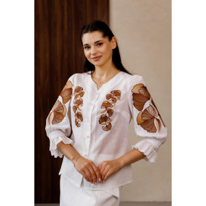 Вишиванка «Петалія» білого кольору з коричневим орнаментом