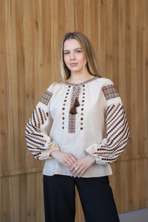 Вишиванка «Злагода» світло-бежевого кольору з коричневим орнаментом