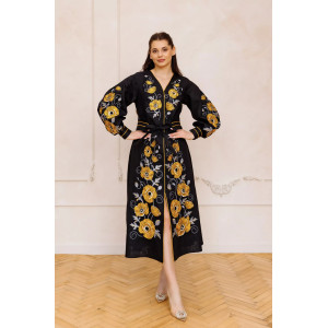 Вишита сукня «Харизма» чорного кольору з золотавим орнаментом