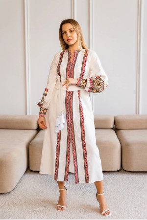 Вишита сукня «Пануся» білого кольору з зелено-червоним орнаментом