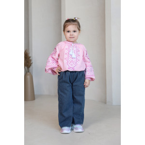 Вишиванка для дівчинки «Зіронька» рожевого кольору з ліловим орнаментом