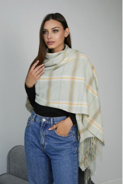 "Alba" mint-colored stole