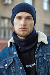 Чоловічий комплект «Хорс» (шапка, шарф-снуд) джинсового кольору