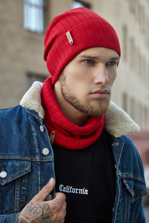 Чоловічий комплект «Хорс» (шапка, шарф-снуд) червоного кольору