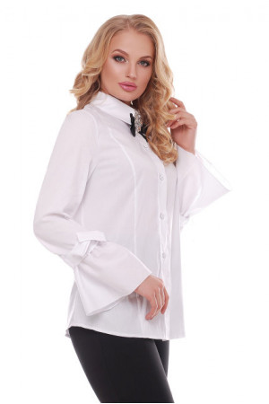 Блуза «Агата» белого цвета с брошью