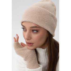 Комплект «Вирджиния» (шапка и митенки) бежевого цвета