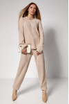 Pearl-colored Verdi suit