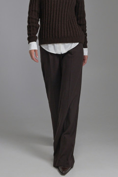 Elfriede pants in dark chocolate color