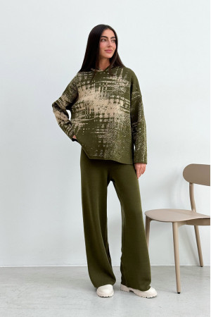 Брючный костюм «Вайб» оливкового цвета