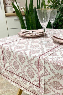 Дорожка на стол «Версаль-бордо»