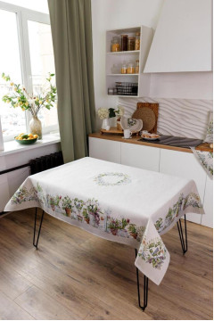 Праздничная скатерть «Садові квіти»