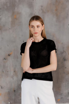 Футболка «Неоніла» чорного кольору