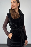 Демисезонна жилетка «Палітра» чорного кольору