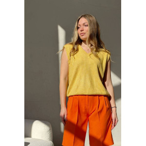 Жилетка «Моделін» жовтого кольору