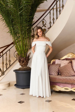 "Vailis" milky dress