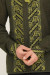Вязаная вышиванка «Мартын» оливкового цвета с черно-зеленым орнаментом