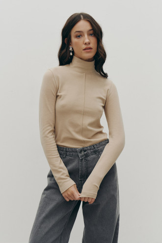 Свитшот «Раміна» бежевого цвета Свитшот «Раміна» бежевого цвета