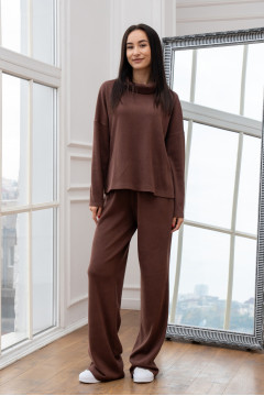 Костюм «Олаві» шоколадного кольору