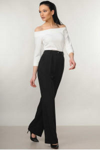 Костюм «Ешлі-Марті»: біла блуза та брюки чорного кольору 