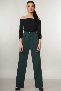 Костюм «Эшли-Марти»: черная блуза и брюки изумрудного цвета