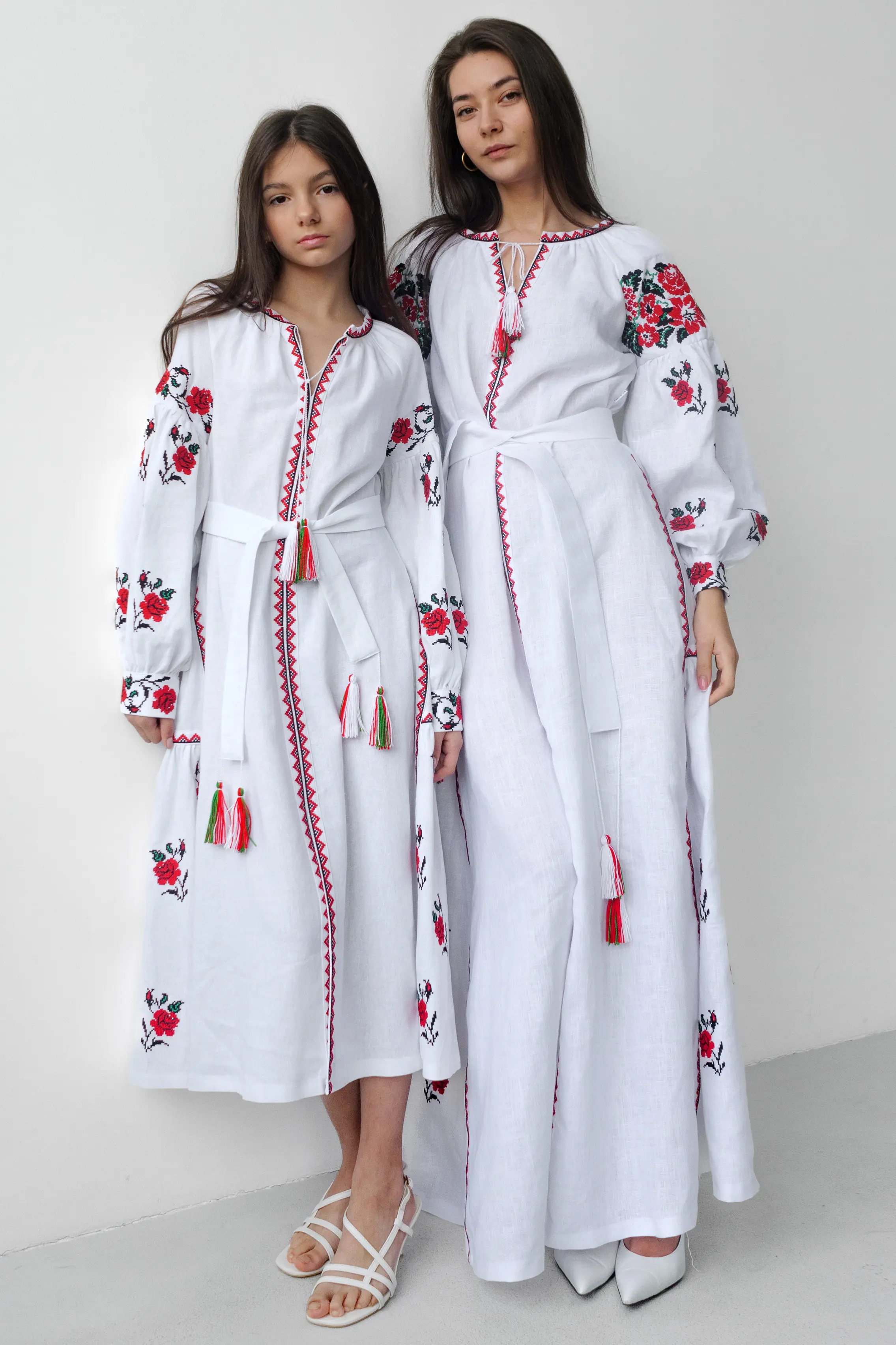 ワンピース Son and Daughter Oilio Embroidery Sets 040-30-2_03.webp