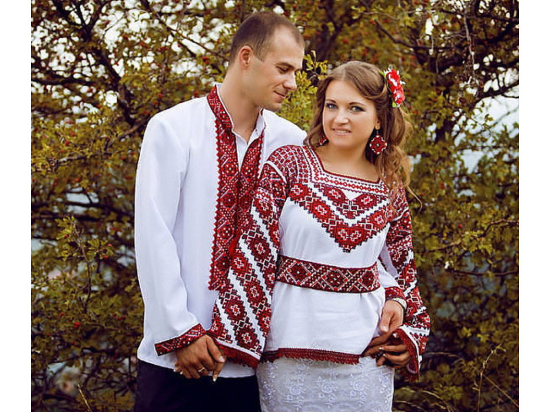 The diversity of Ukrainian embroidery or 24 unique embroidered shirts