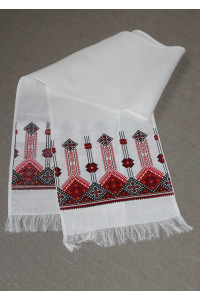 Рушник з традиційним українським орнаментом