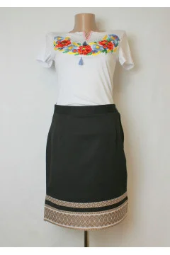 Black skirt with brown ornament
