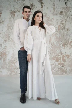Embroidered couple's set 