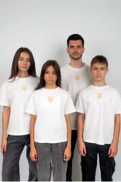 Family set of embroidered T-shirts "Patriotic" in milky color